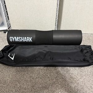 Gymshark Black Lifting Pad with Bag